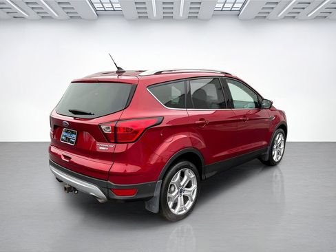 Certified 2019 Ford Escape Titanium w/ U9j03 - Titanium Tow Package image 3