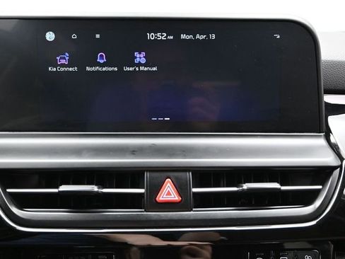 Used 2025 Kia Seltos S FWD image 43