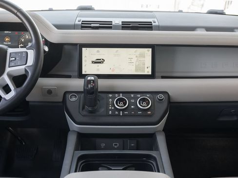 Used 2023 Land Rover Defender 110 S AWD/4WD image 29
