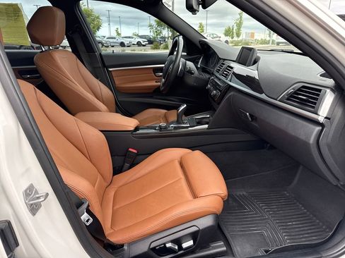 Used 2017 BMW 330i xDrive Sedan AWD/4WD image 27