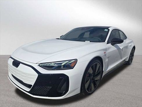 New 2026 Audi S e-tron GT Prestige image 36