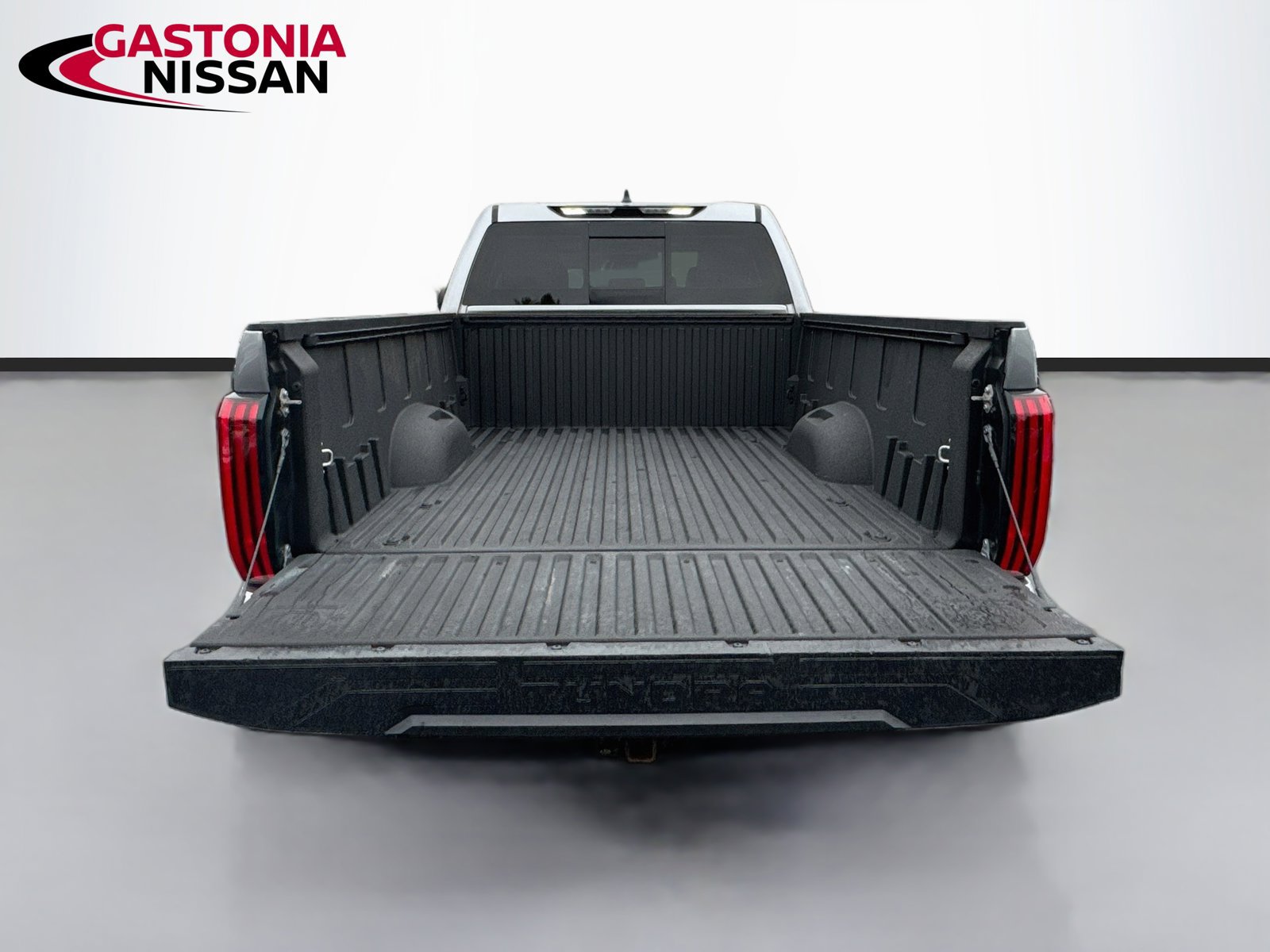 Used 2024 Toyota Tundra SR5 AWD/4WD image 33