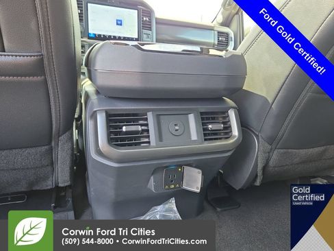 Used 2025 Ford F150 Lariat AWD/4WD image 33