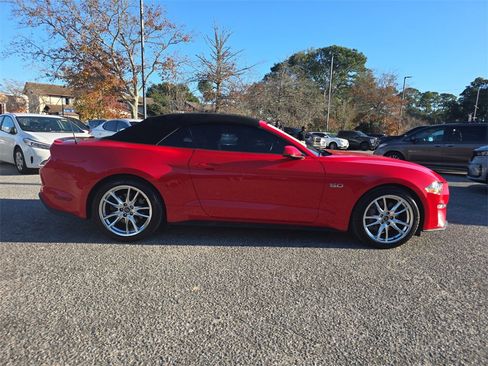 Used 2019 Ford Mustang GT Premium image 6
