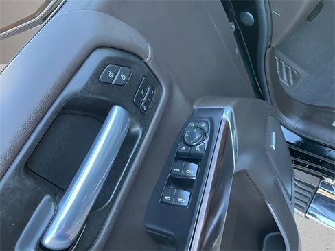 Used 2021 GMC Sierra 1500 SLT w/ SLT Premium Plus Package image 8