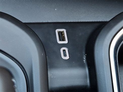 Used 2024 GMC Sierra 1500 Denali w/ Technology Package image 21