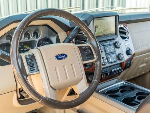 Used 2016 Ford F450 King Ranch w/ King Ranch w/Chrome Package image 24