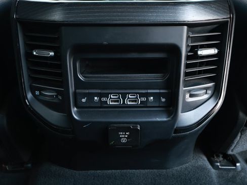 Used 2022 RAM 1500 Limited AWD/4WD image 36