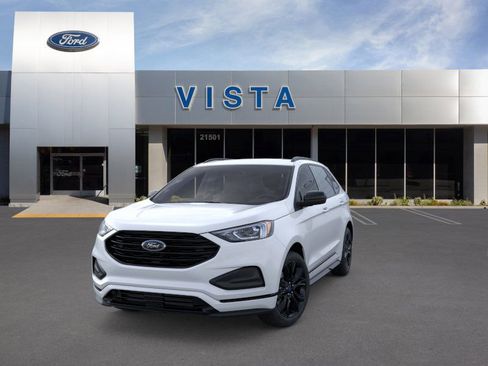 New 2024 Ford Edge SE w/ Black Appearance Package image 2