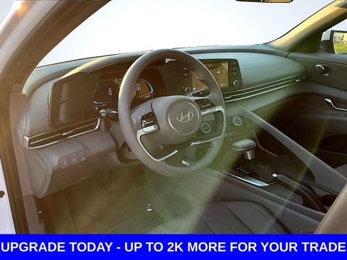 New 2026 Hyundai Elantra SE FWD image 9