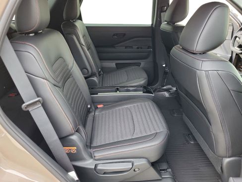 Used 2024 Nissan Pathfinder Rock Creek image 20