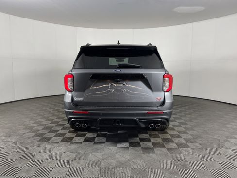 Used 2021 Ford Explorer ST w/ Equipment Group 401A image 4