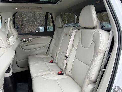 Certified 2023 Volvo XC90 T8 Ultimate w/ Protection Package Premier image 30