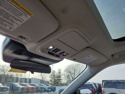 New 2026 Ford Explorer Active w/ Active Comfort Package image 30