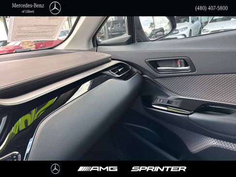 Used 2022 Toyota C-HR Limited image 23