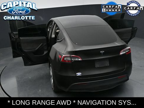 Used 2023 Tesla Model Y Long Range AWD/4WD image 30