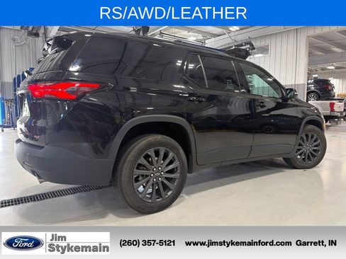Used 2022 Chevrolet Traverse RS AWD/4WD image 9