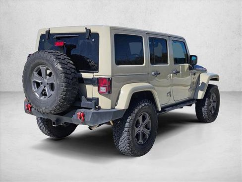 Used 2017 Jeep Wrangler Unlimited Rubicon image 5