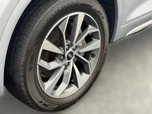 Used 2022 Audi Q5 2.0T Premium Plus w/ Premium Plus Package image 12