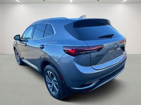 Used 2022 Buick Envision Essence w/ Technology Package I image 6