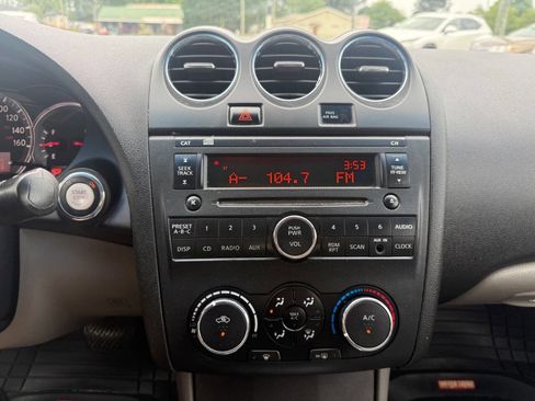 Used 2012 Nissan Altima 2.5 FWD image 17