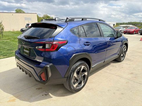 Used 2024 Subaru Crosstrek 2.5i Limited w/ Crosstrek Mirror Package AWD/4WD image 6