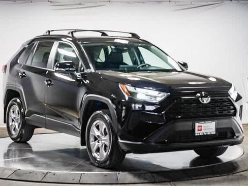 Certified 2023 Toyota RAV4 XLE image 6