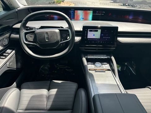 New 2026 Lincoln Nautilus Reserve AWD/4WD image 24