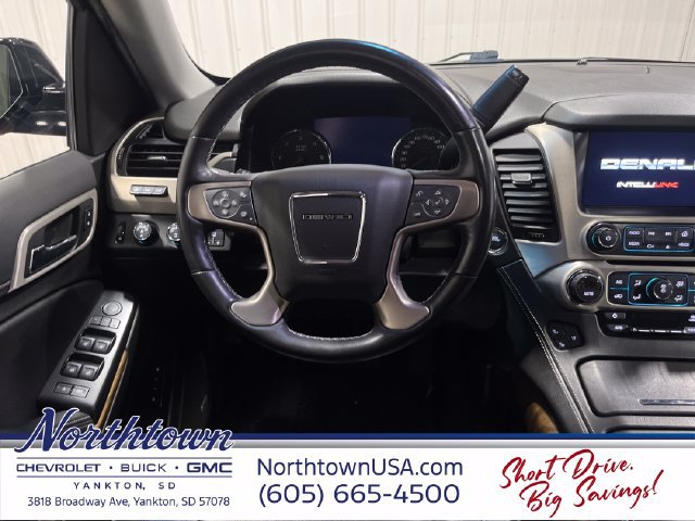 Used 2019 GMC Yukon XL Denali w/ Denali Ultimate Package AWD/4WD image 13