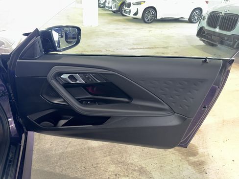 Used 2025 BMW M240i Coupe RWD image 9
