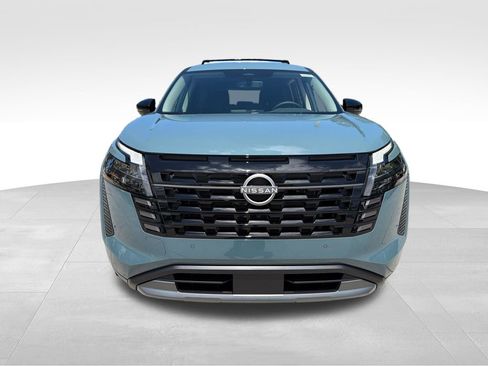 New 2026 Nissan Pathfinder SL FWD image 2
