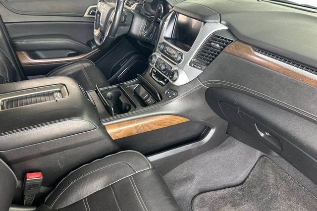 Used 2019 GMC Yukon Denali w/ Denali Ultimate Package AWD/4WD image 17