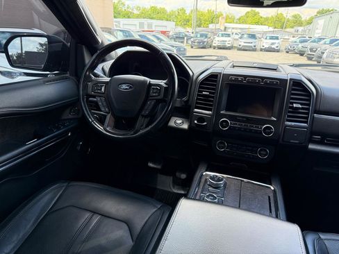 Used 2019 Ford Expedition Max Limited w/ Equipment Group 302A AWD/4WD image 28
