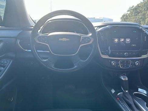 Used 2019 Chevrolet Traverse Premier w/ Driver Confidence II Package image 45