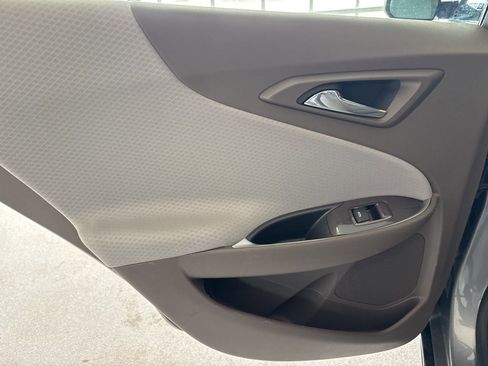 Used 2025 Chevrolet Malibu LT image 15