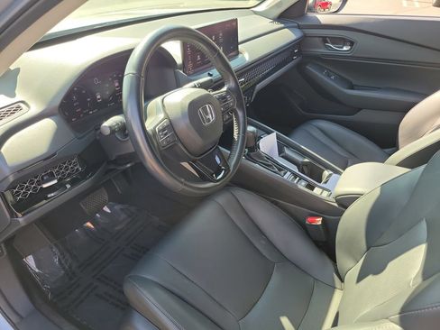 Certified 2024 Honda Accord EX-L image 19