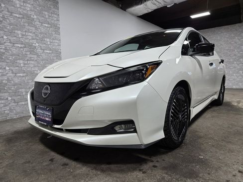 Used 2024 Nissan Leaf SV Plus image 5
