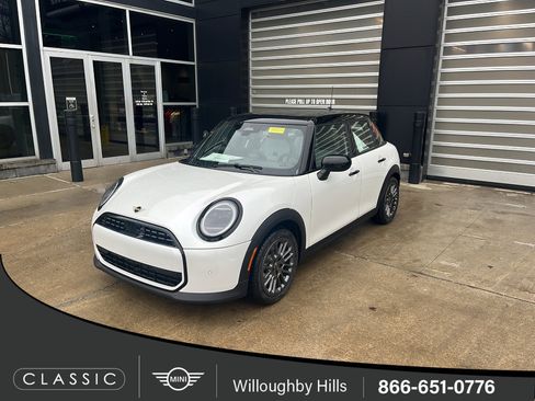New 2026 MINI Cooper 4-Door Hardtop FWD image 1