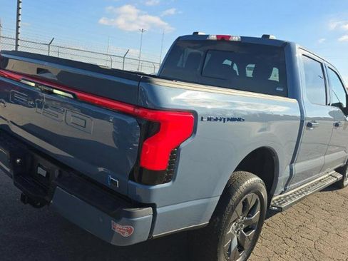 Used 2023 Ford F150 Lightning Lariat image 4