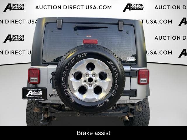 Used 2013 Jeep Wrangler Sport AWD/4WD image 5