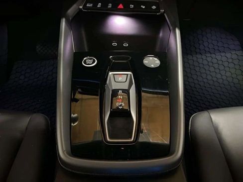 Used 2025 Audi A3 2.0T Premium w/ Convenience Package AWD/4WD image 19