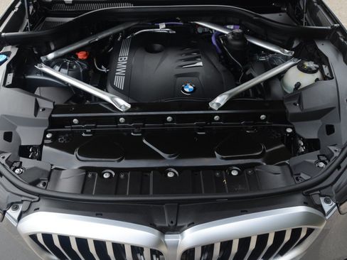 Used 2026 BMW X5 xDrive40i AWD/4WD image 26