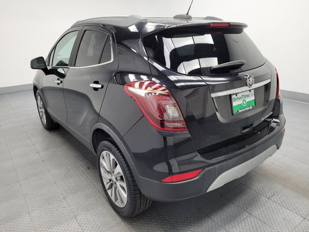 Used 2020 Buick Encore Preferred FWD image 5