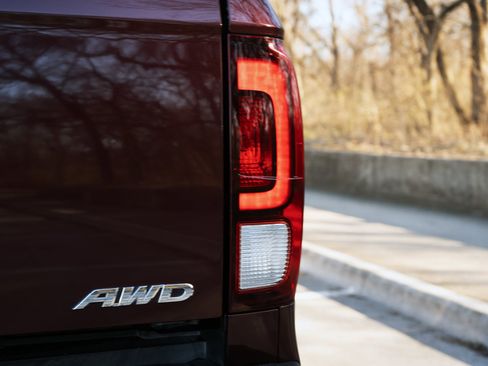 Used 2018 Honda Ridgeline RTL-E image 13