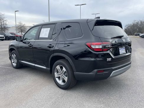 Used 2025 Honda Pilot EX-L image 5