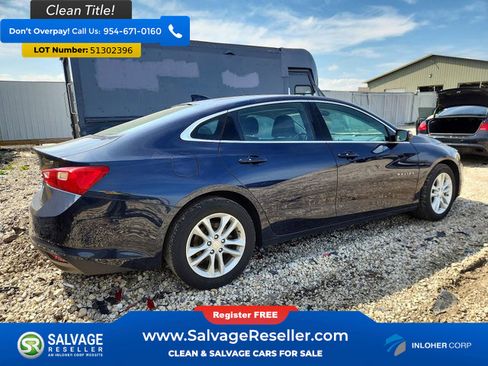 Used 2017 Chevrolet Malibu LT FWD image 4