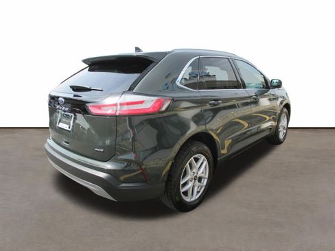 Used 2024 Ford Edge SEL w/ Convenience Package AWD/4WD image 5