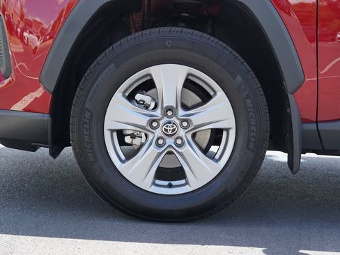 Used 2025 Toyota RAV4 XLE w/ Convenience Package FWD image 9