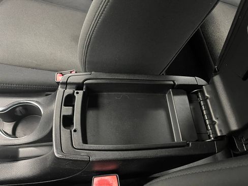 Used 2013 Dodge Avenger SXT w/ Rallye Appearance Group FWD image 23