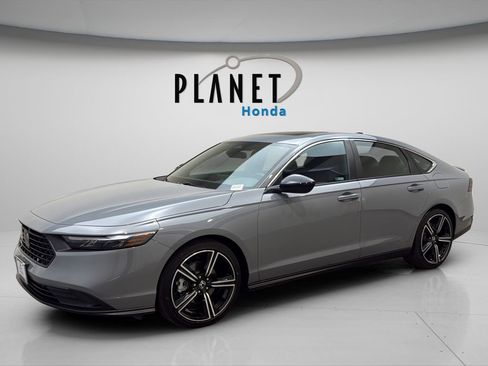 Certified 2023 Honda Accord Sport image 2